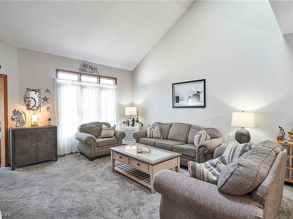 2574 Cardington Grn, Uniontown, OH 44685 | Zillow