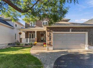 212 Janet Way, Ottawa, ON K4A5E1