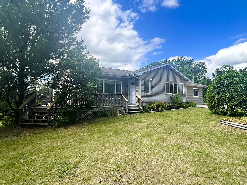 1st image of 18280 Ess Lake Dr