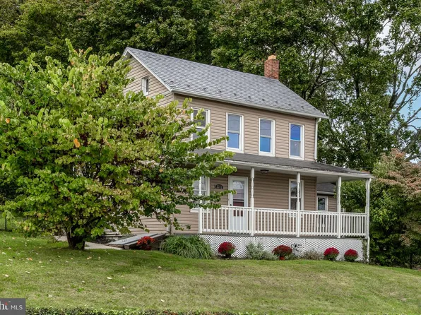 2372 Mount Zion Rd, York, PA 17406