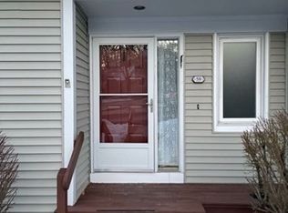 59 Stone Ridge Rd, Franklin, MA 02038