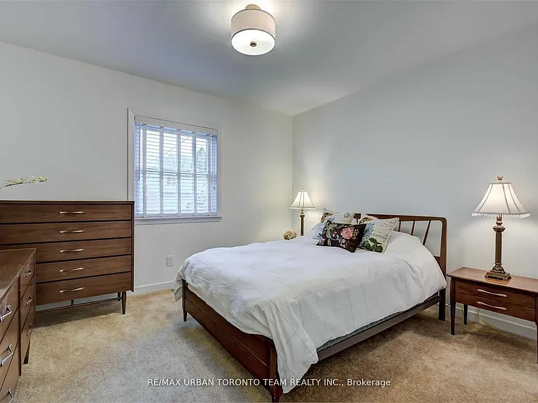3 Fulham St — Photo 10