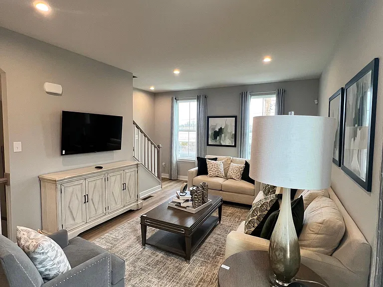 5 Sidney Ln — Photo 10