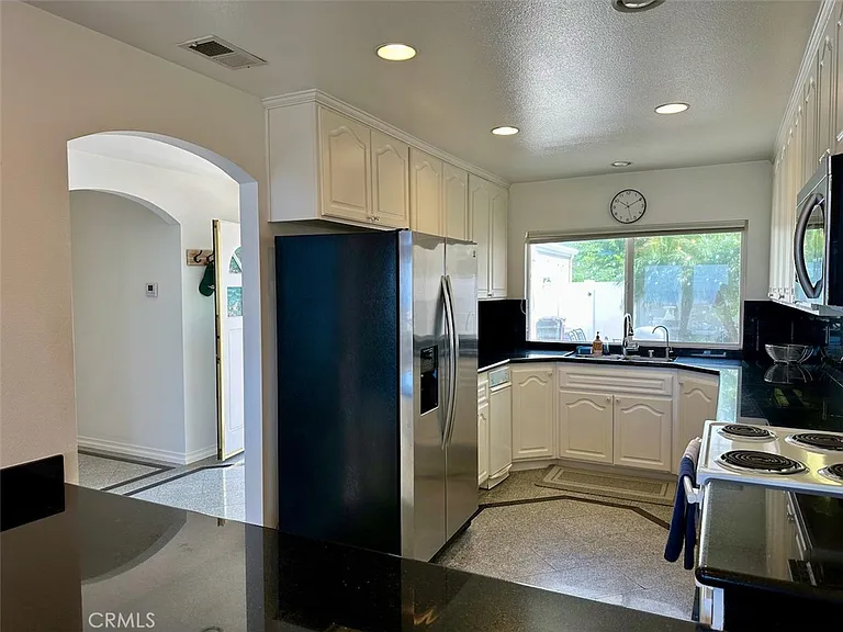 33635 Capstan Dr — Photo 12