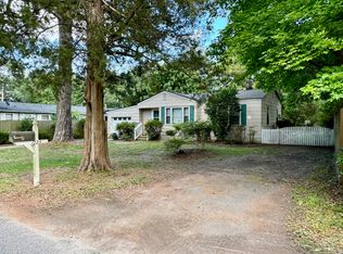 1123 Melvin Dr, Hanahan, SC 29410