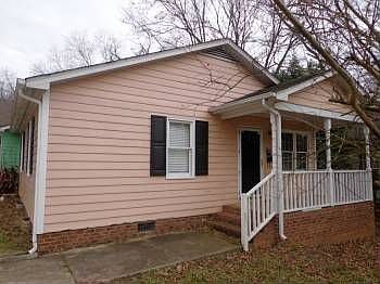 2nd image of 400 Top Greene Ln