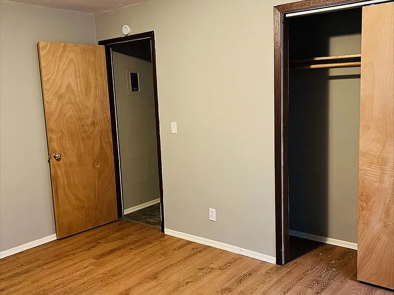 191 Island Park Dr NE — Photo 23