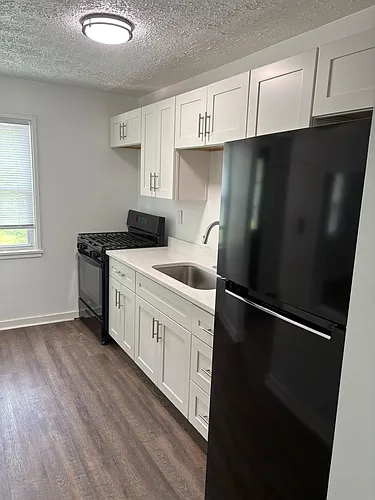 100-41B Midland Heights Cir #B Photo 1