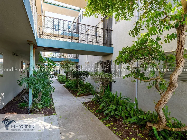 4885 Cole St #3 — Photo 3
