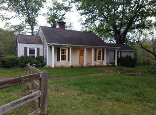 717 Adams Rd, Fayetteville, GA 30214