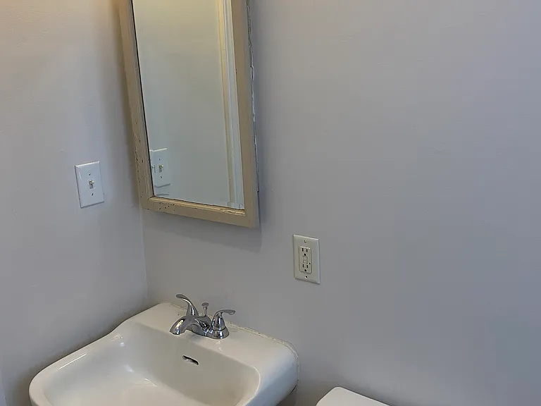 212 Clay St — Photo 11