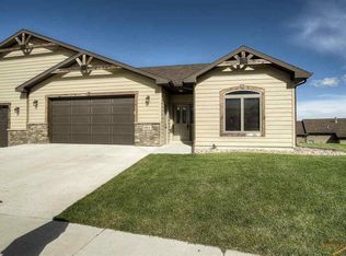 4814 Encampment Ln, Rapid City, SD 57701