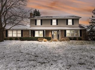 20865 Brook Park Ct, Brookfield, WI 53045