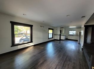 1780 N Summit Ave, Pasadena, CA 91103