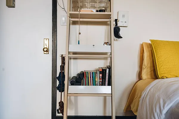 Rented by Nooklyn NYC LLC | media 25