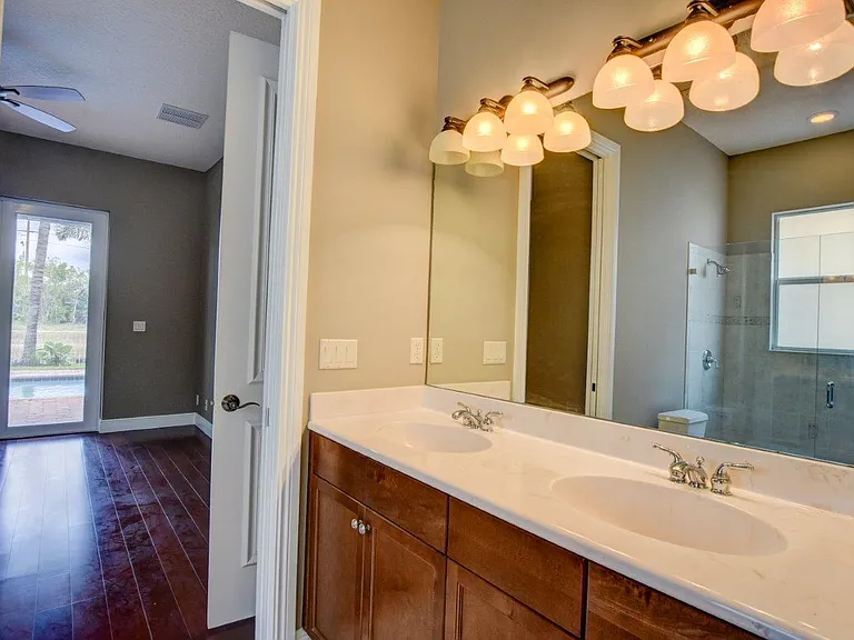 6669 Cobia Cir — Photo 25