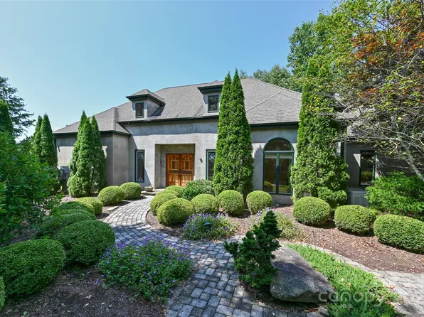 5 Meadow Ridge Dr, Asheville, NC 28804