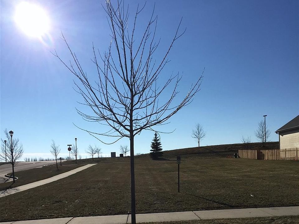2nd image of 1302 Celebration Blvd
