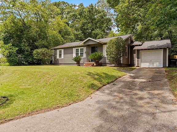 2nd image of 1132 Spottswood Dr