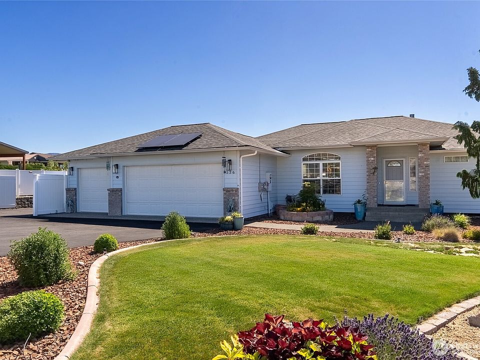 1st image of 536 Hillcrest Circle Drive