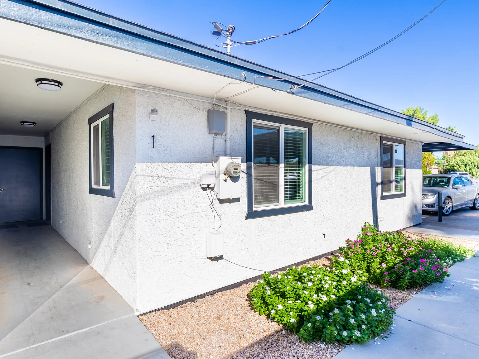 2511 W Hayward Ave Phoenix AZ 85051 — Photo 3