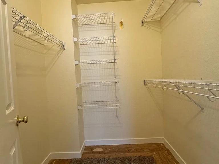 6955 Bonnie Brae Ln — Photo 14