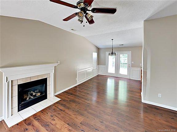 2nd image of 8110 Slickrock Cres