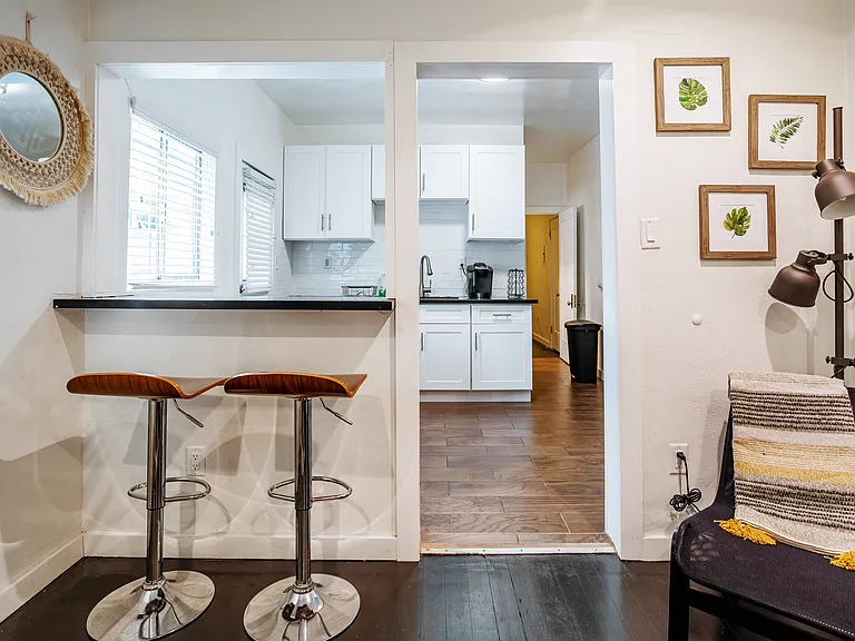 1806 Washington Way #A — Photo 5
