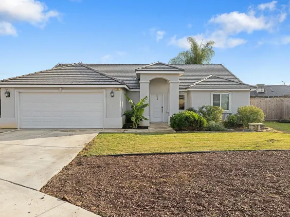 511 E Sequoia Avenue, Woodlake, CA 93286