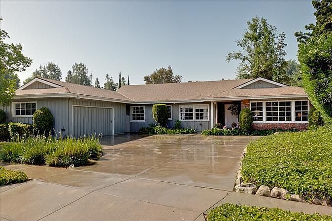1st image of 1737 Las Palmitas St