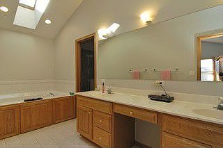 2nd image of 1140 Bluebird Ln