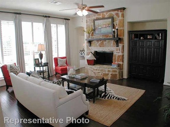 Highland Homes: Plan 947 - Family