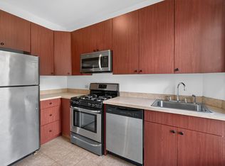 8 Stanhope St #2, Brooklyn, NY 11221