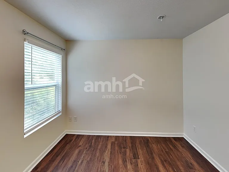 15634 Lakepoint Forest Dr — Photo 18