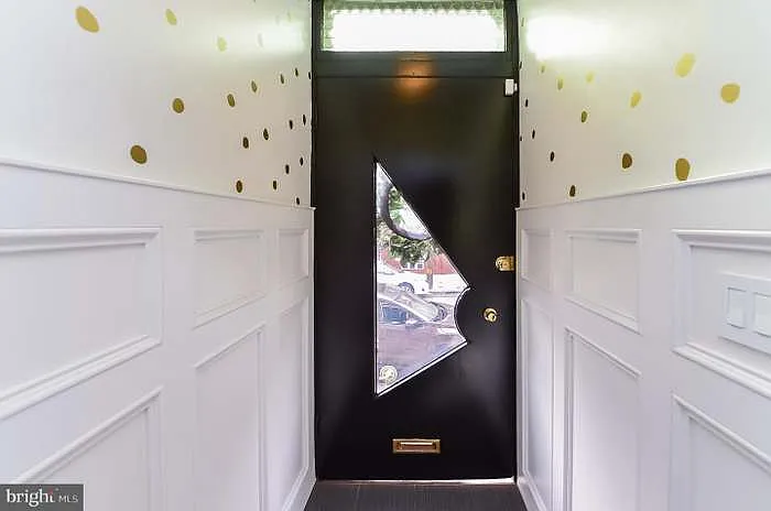 Vestibule