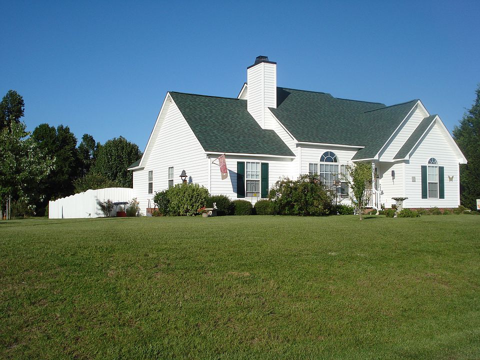 2nd image of 2711 Preston Ln