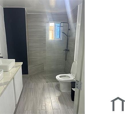 1st image of 210 Woodlawn Ter Floor 2