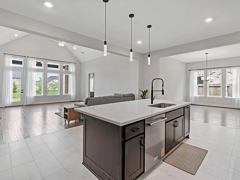 7327 Sunny Oak Ln — Photo 15