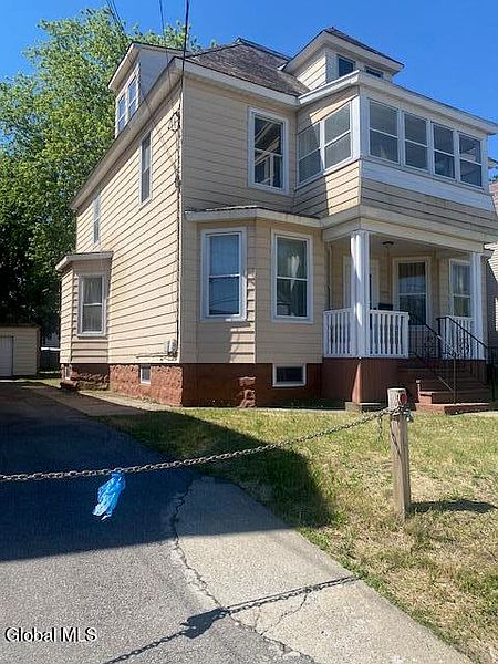 3rd image of 1209 3rd Avenue