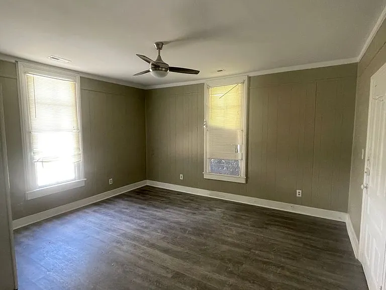 511 Lee St NE — Photo 6
