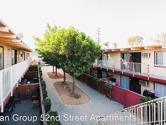 4th image of 1240 E 52nd St #9