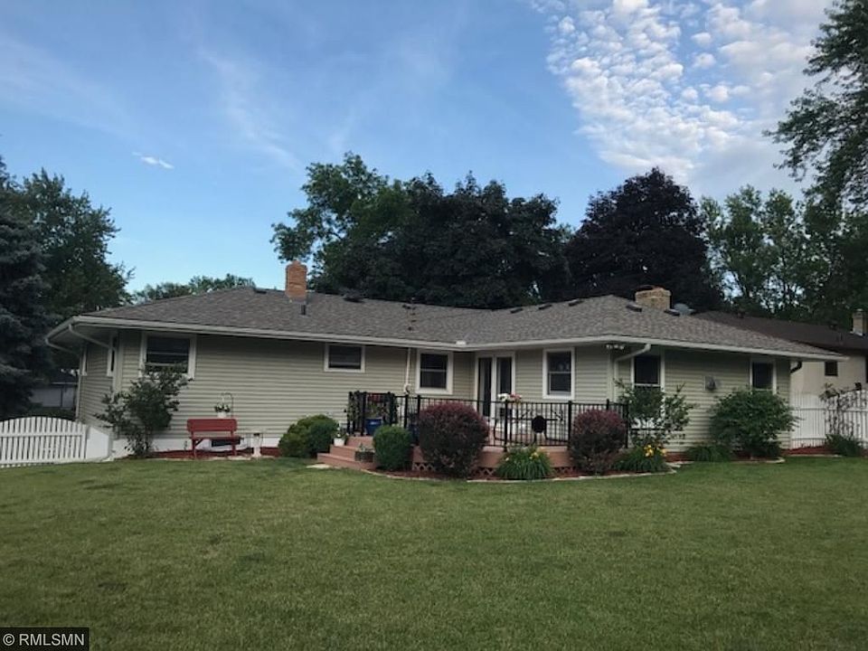 1st image of 2873 Matilda St
