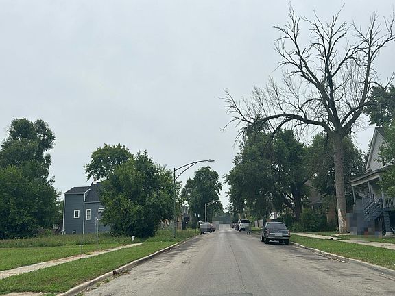 5th image of 6837 S Winchester Ave