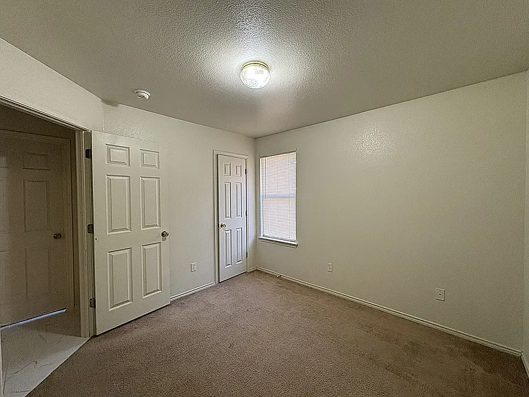 1117 Katelyn Cir — Photo 11