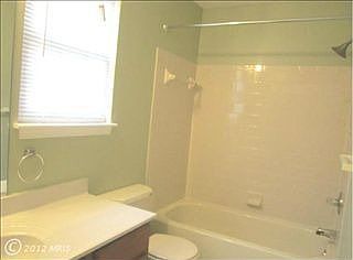 3rd image of 1305 Sheridan Pl Unit 69