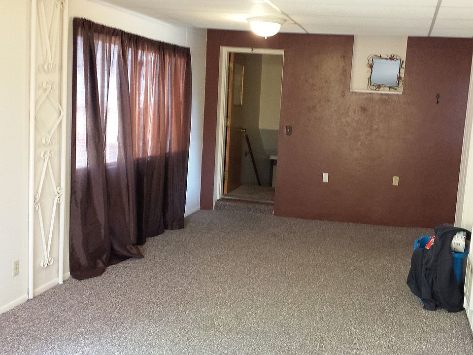 2nd image of 141 S 16th Pl