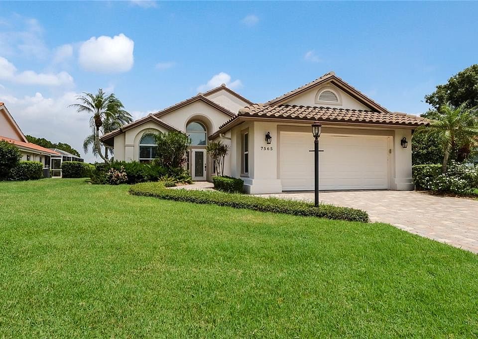 1st image of 7565 Fairlinks Ct