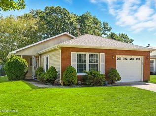 1869 Buttonwood Avenue, Toms River, NJ 08755