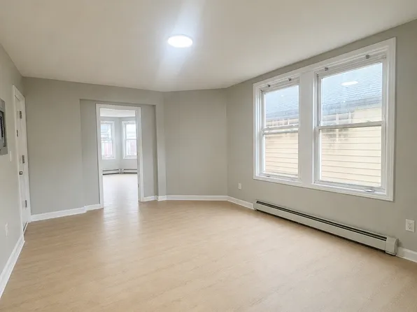 62 N 6th St Floor 2, Newark, NJ 07107