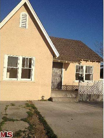 1st image of 10832 Firmona Ave